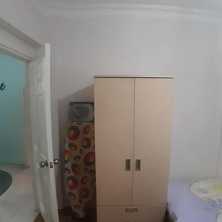 Shifa 2 Bedroom 1 Living Separeted Kitchen Entire Flat *